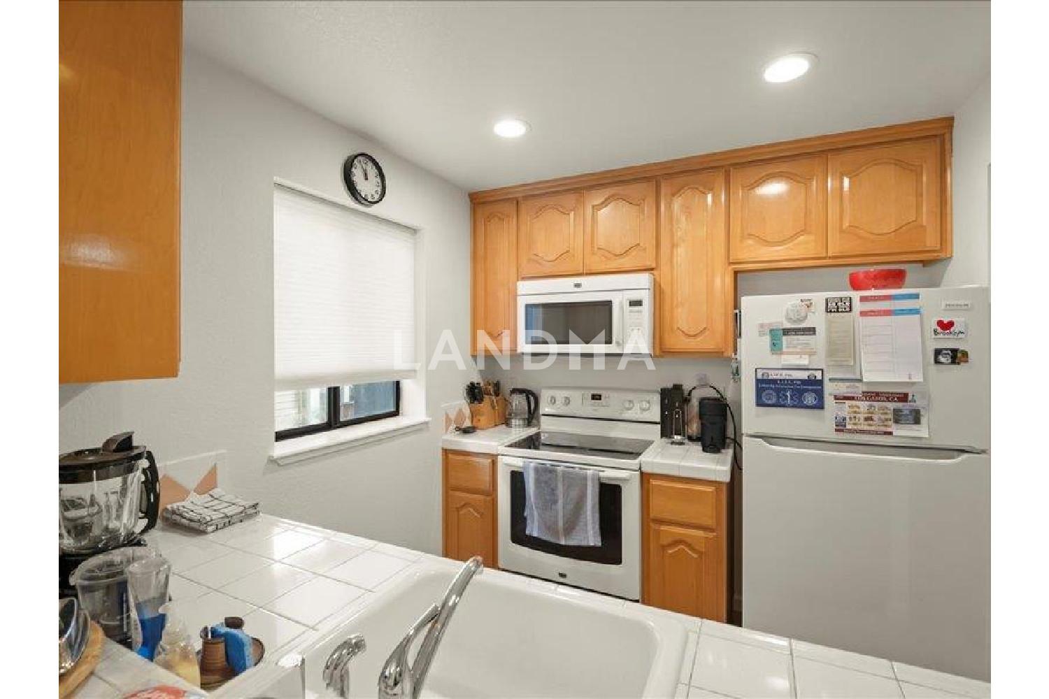 576 W Parr Avenue #9 官网图片 37