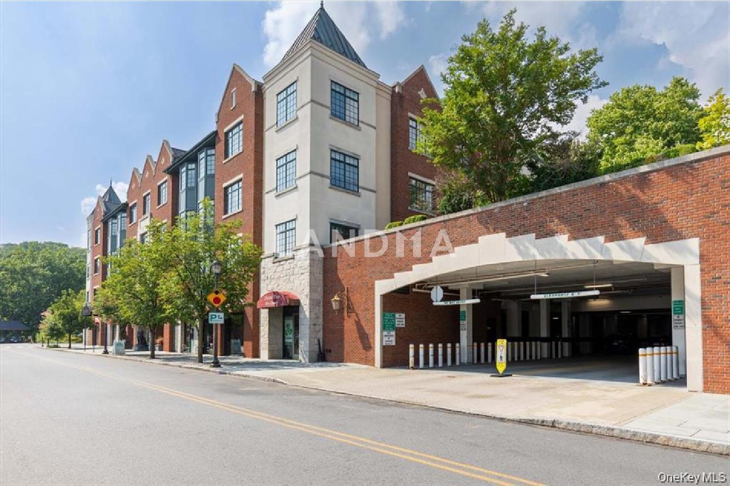 1 Christie Place  Unit 207 E 官网图片 26
