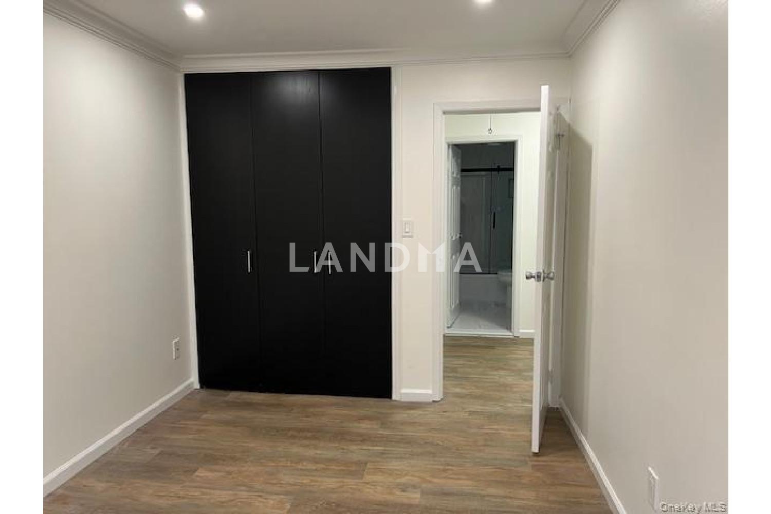 228 Springmeadow Drive  Unit H 官网图片 9