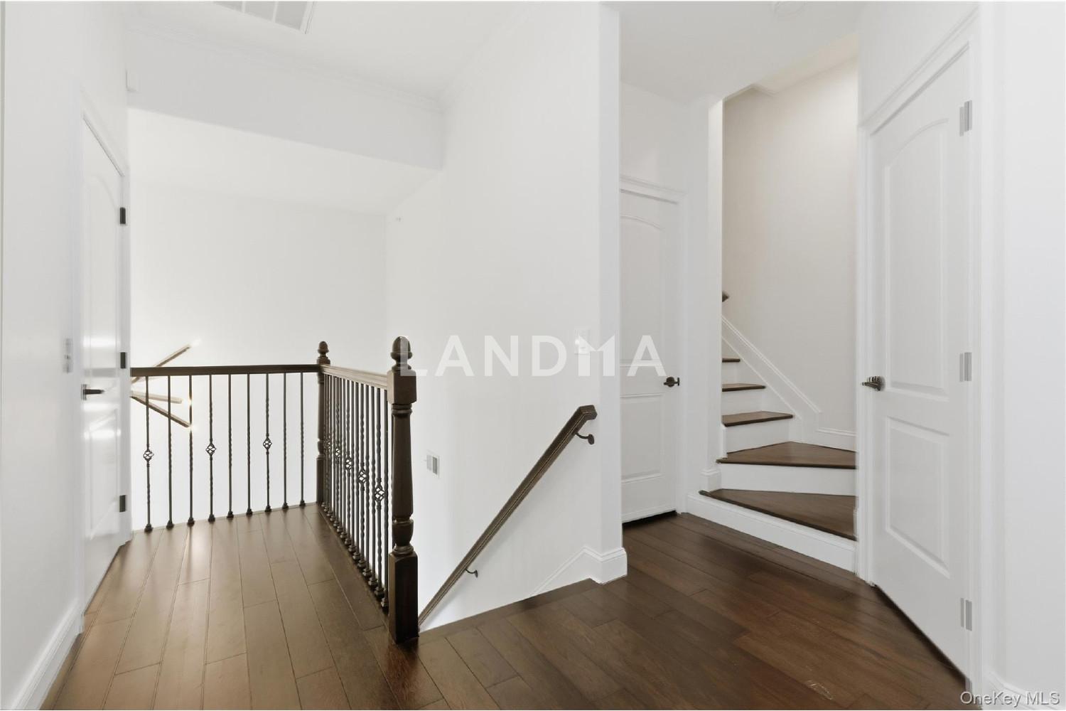 428 Trotting Lane  Unit 428 官网图片 6