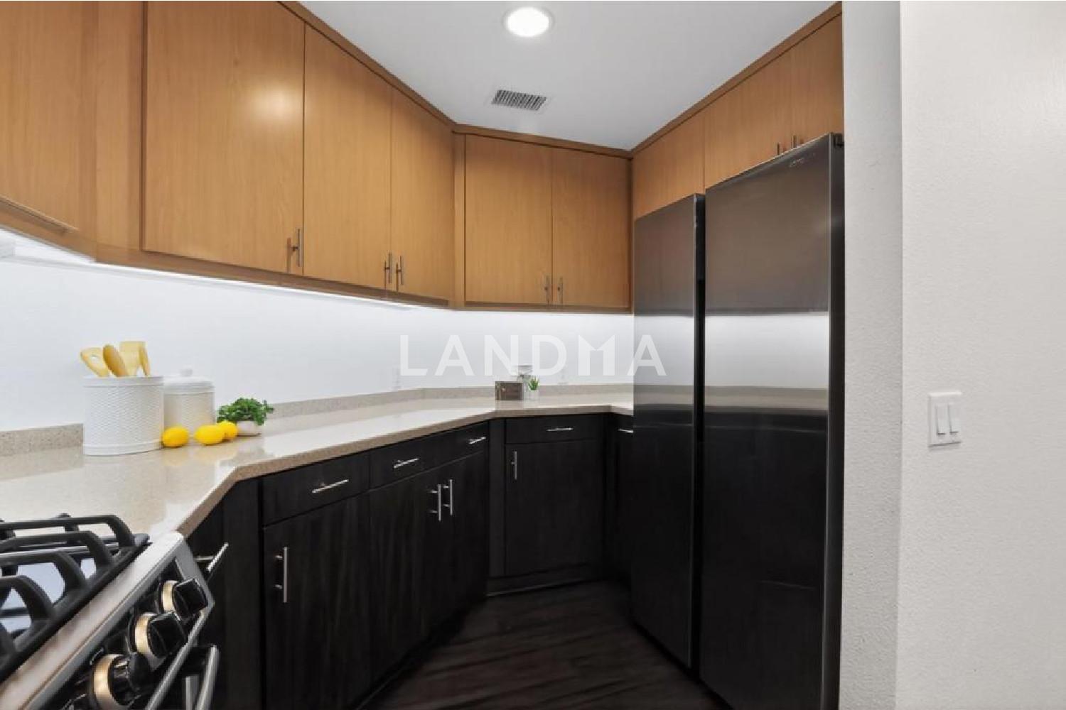 10745 N De Anza Boulevard #215 官网图片 7