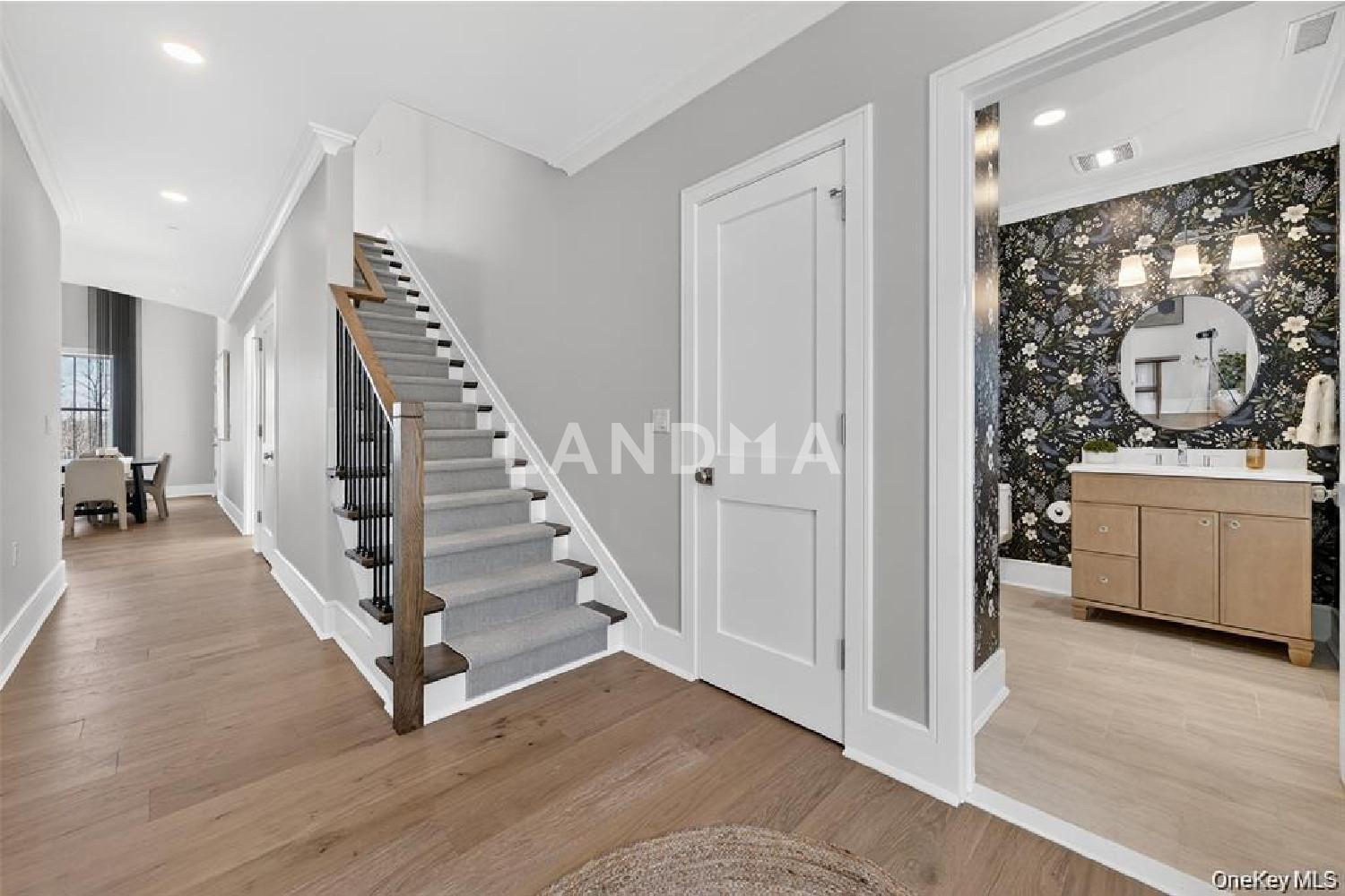 1814 Soundview Court 官网图片 3