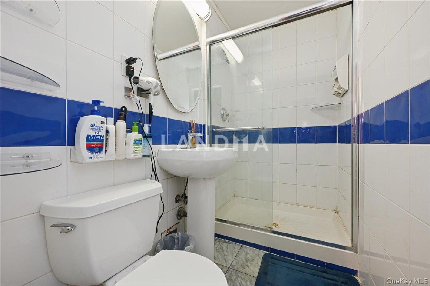 6239 Douglaston Parkway  Unit 19 官网图片 16
