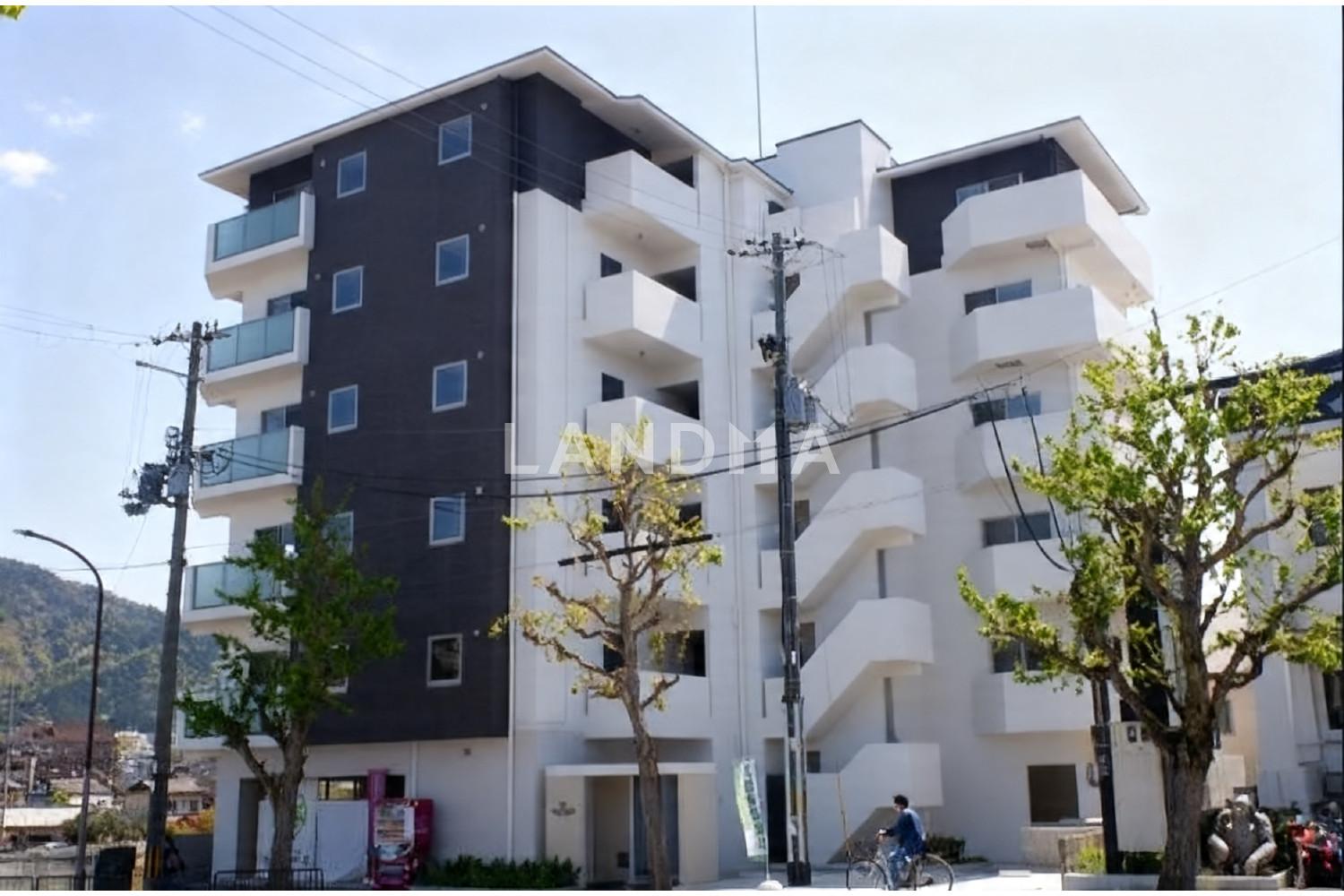 京都府京都市山科区東野舞台町 一棟売りマンション 424.79㎡