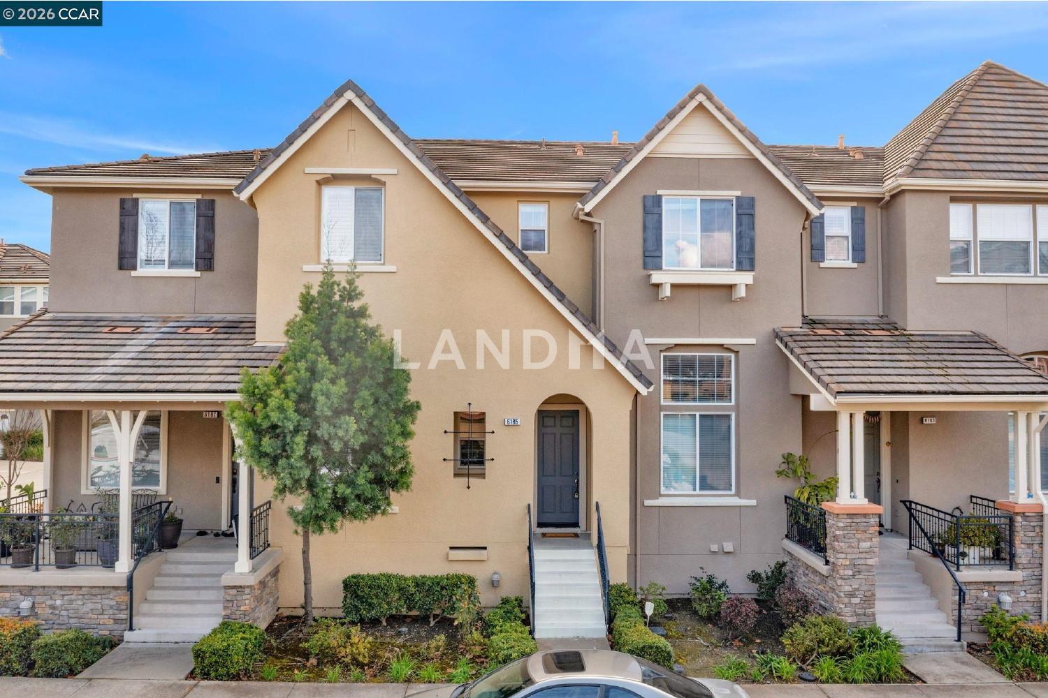 6185 Yardley Ln