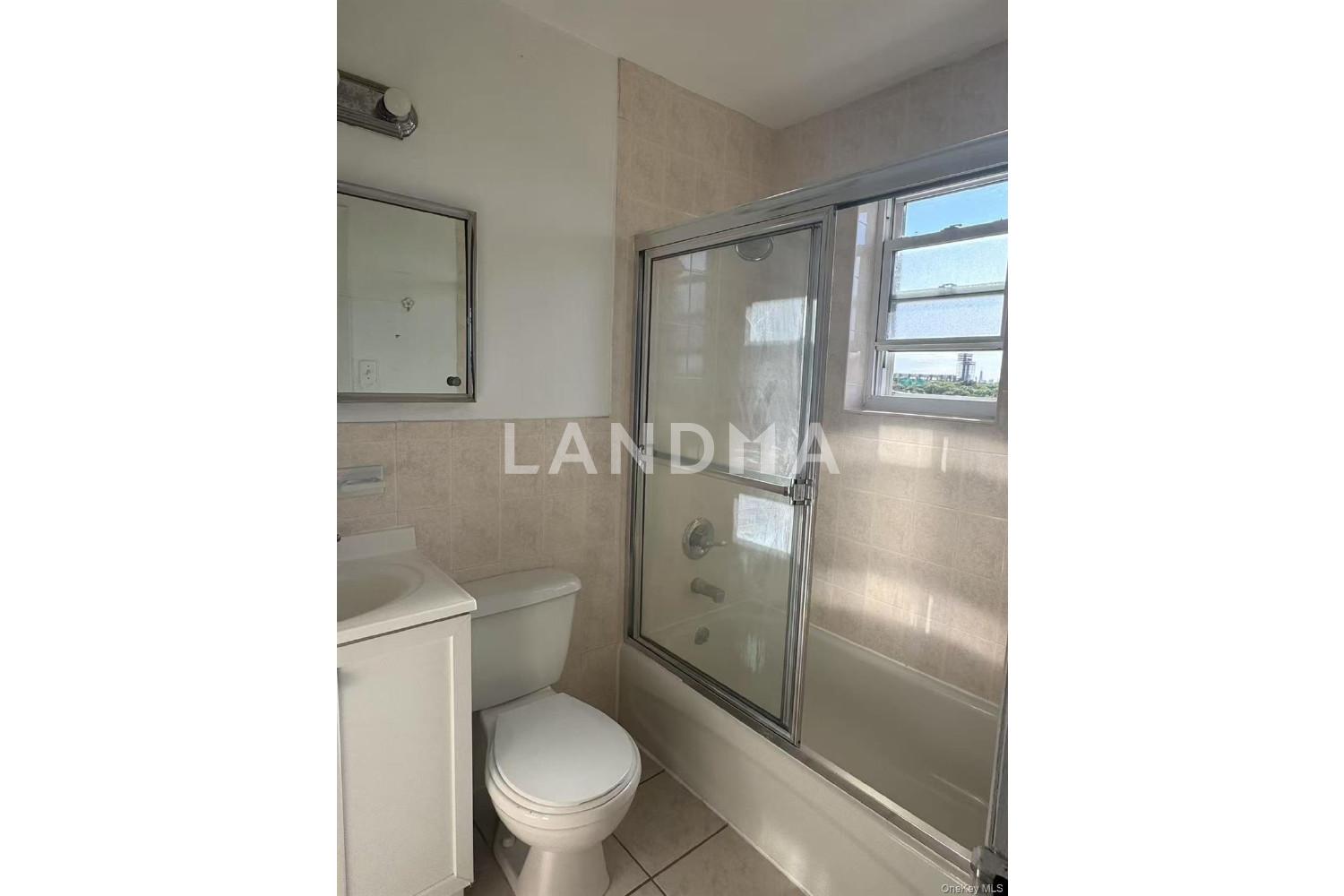 4038 194th Street  Unit 3B 官网图片 4