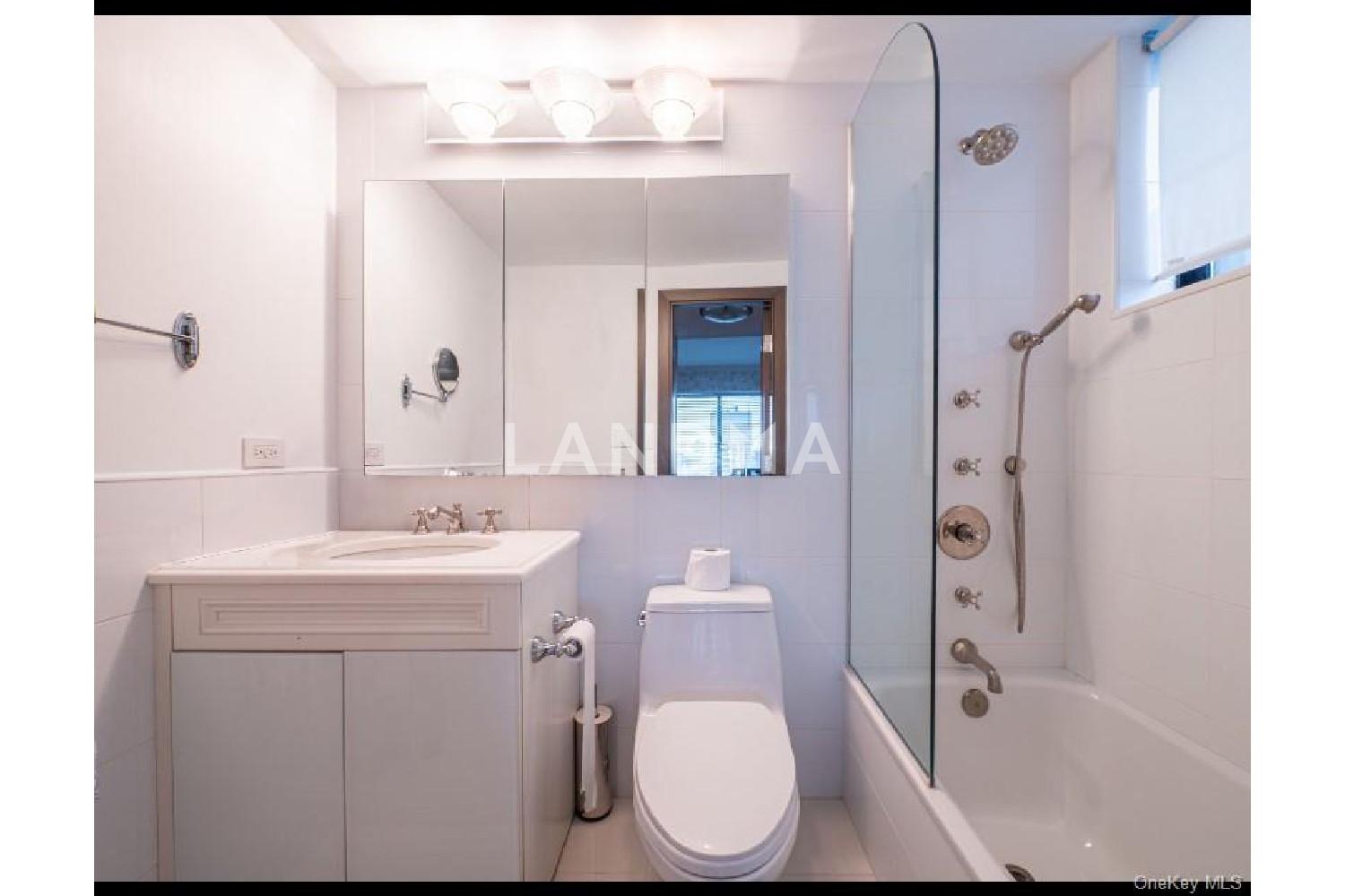 400 E 70th Street  Unit 3501 官网图片 11