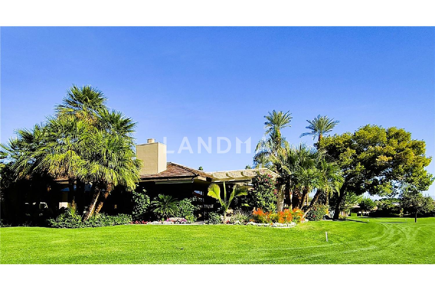 6 Whittier Court