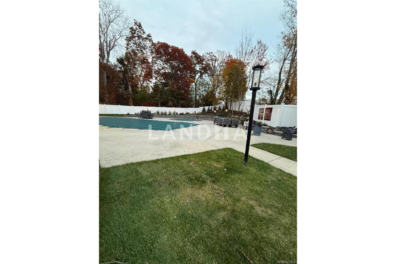 128 Santa Barbara Drive  Unit 128 官网图片 21