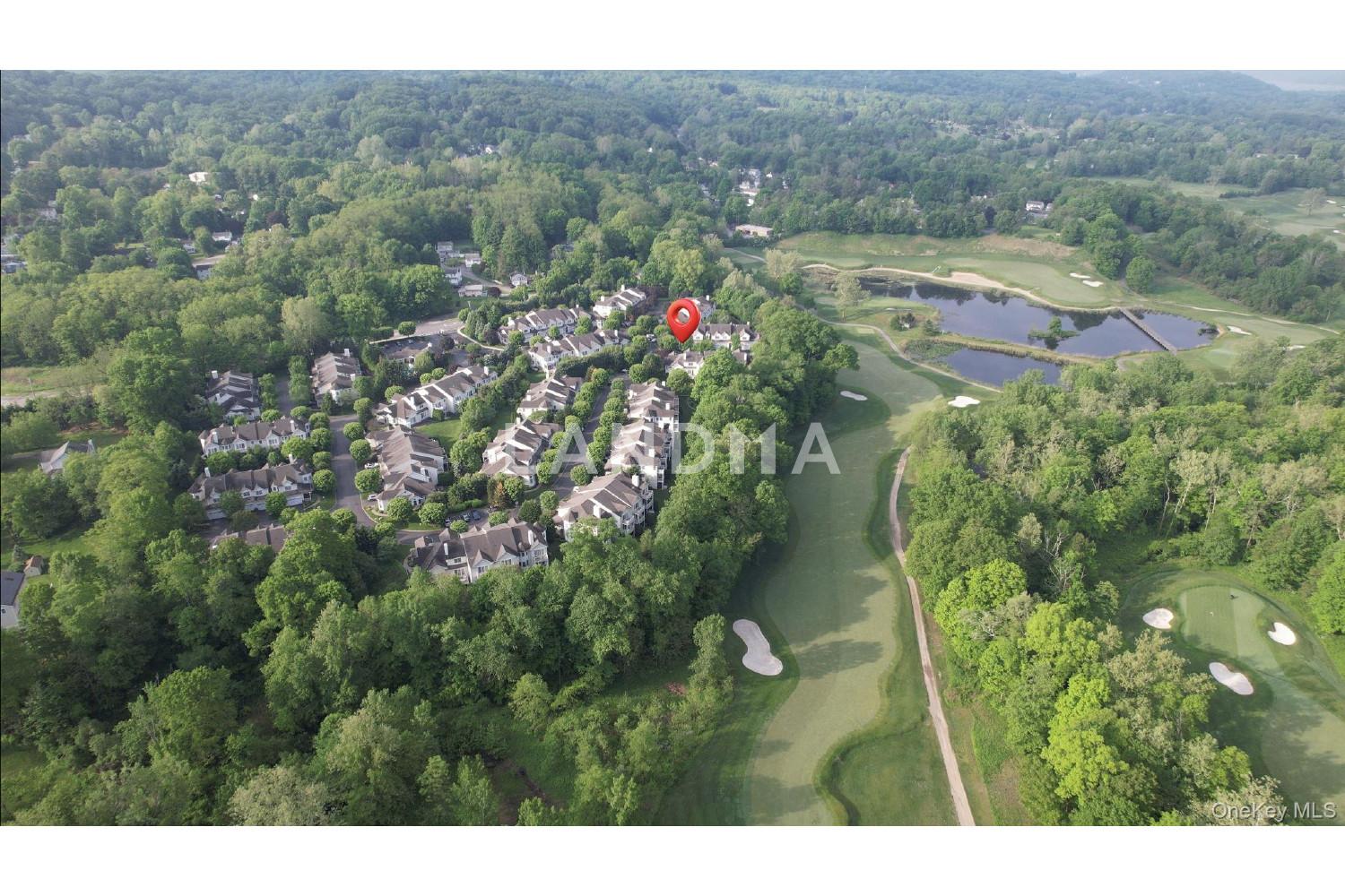 2 Bethpage Court 官网图片 50
