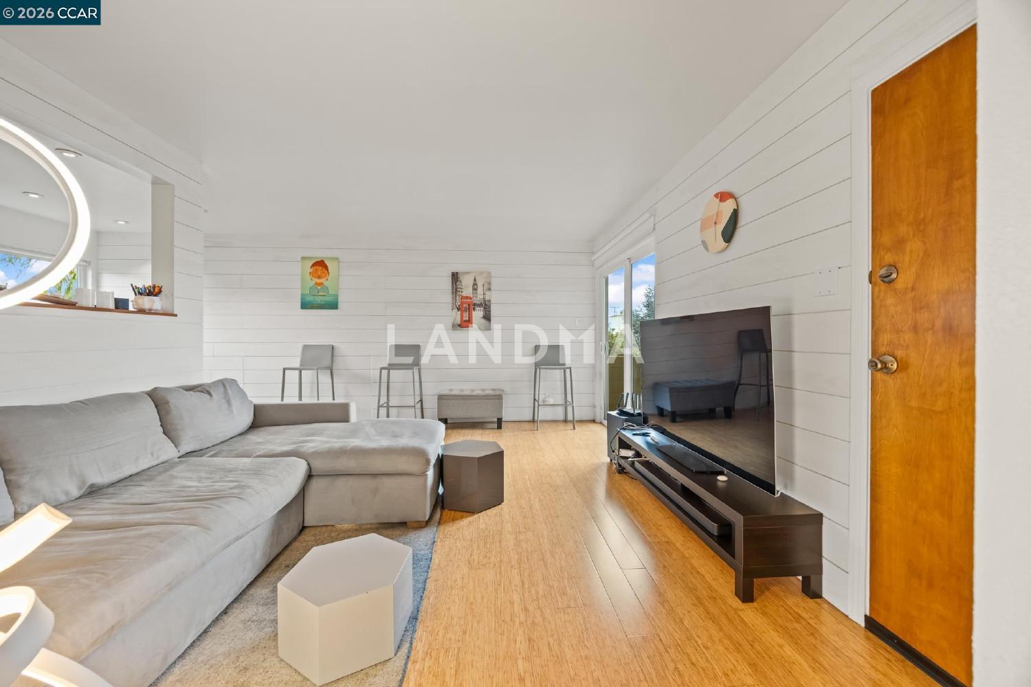 2327 10th Street #4 官网图片 5