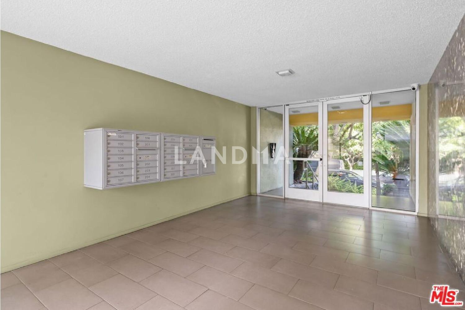 1525 N Hayworth Avenue #302 官网图片 50