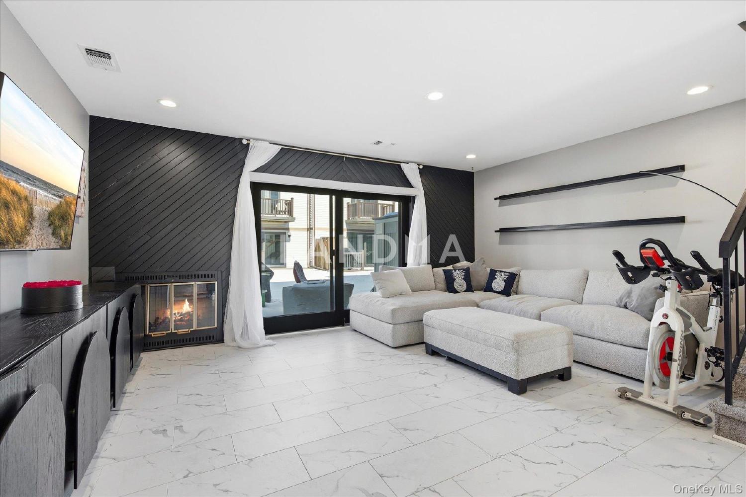 201 Poplar Court  Unit 201 官网图片 10