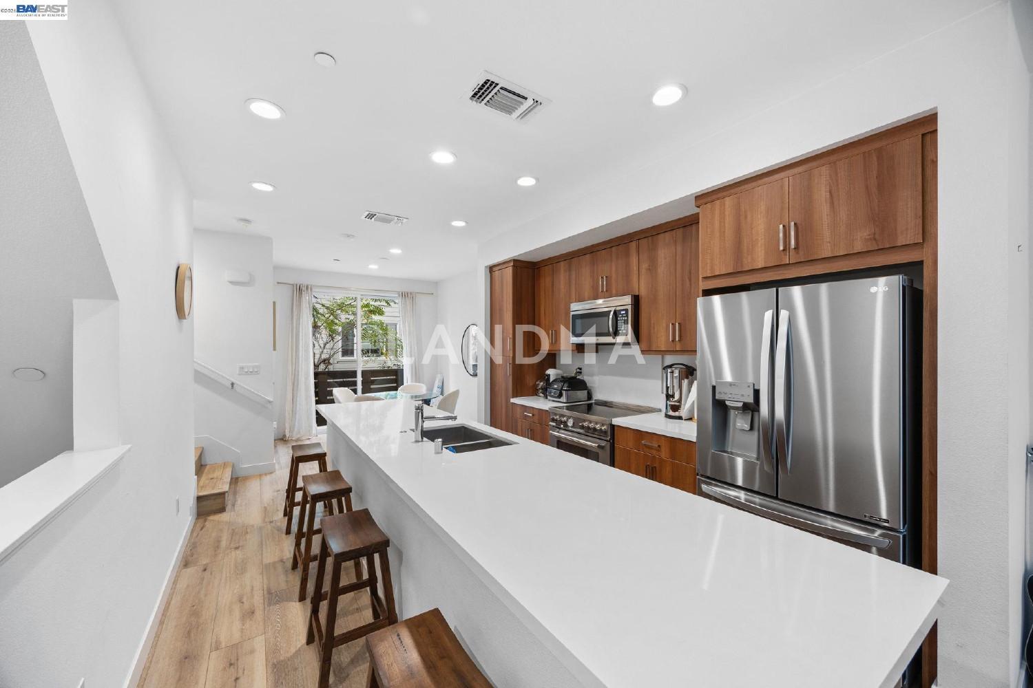 117 Uptown Cir 官网图片 2