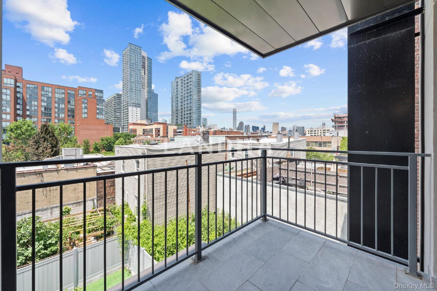 46-40 Vernon Boulevard  Unit 3B 官网图片 4