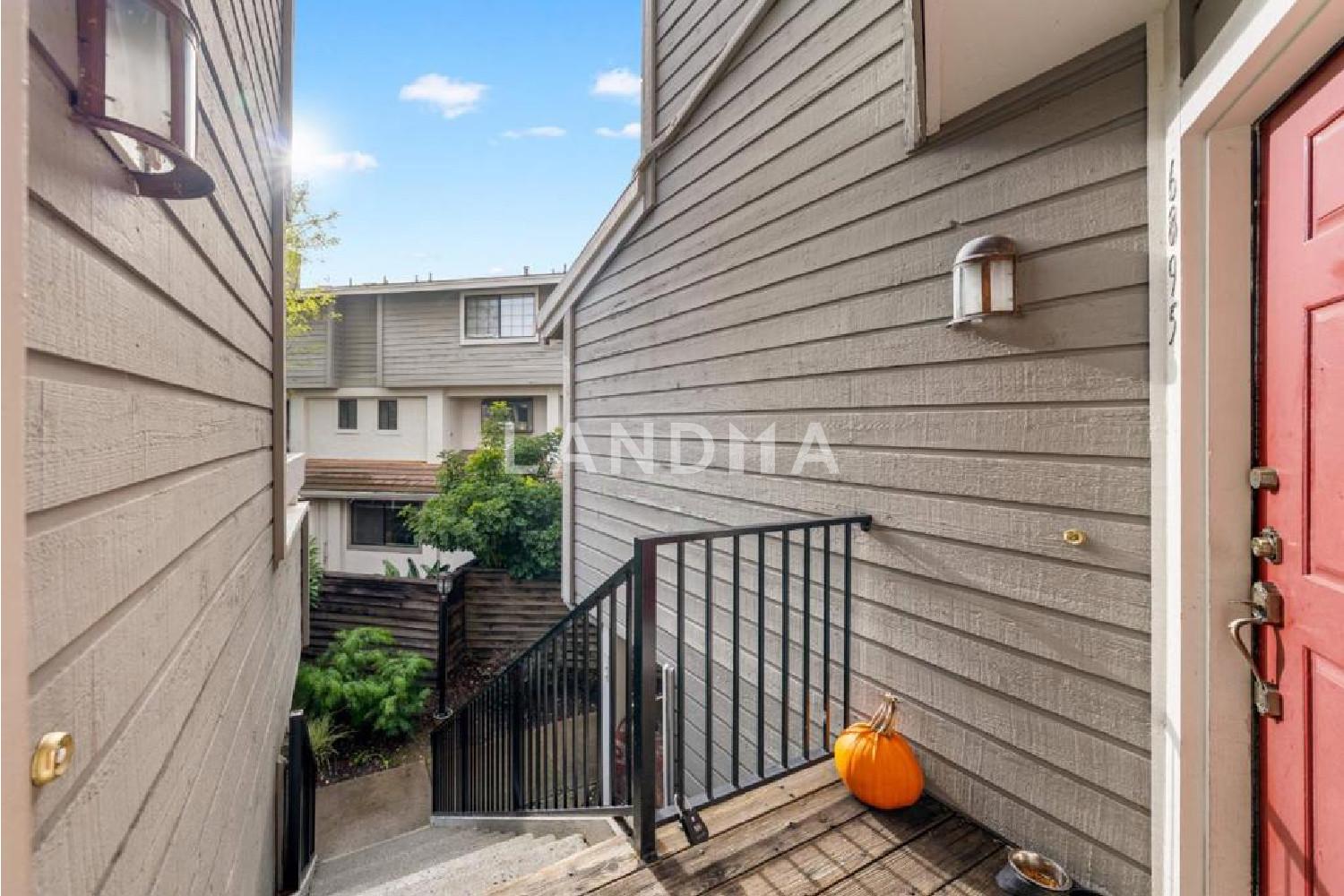 6893 Chantel Court 官网图片 6