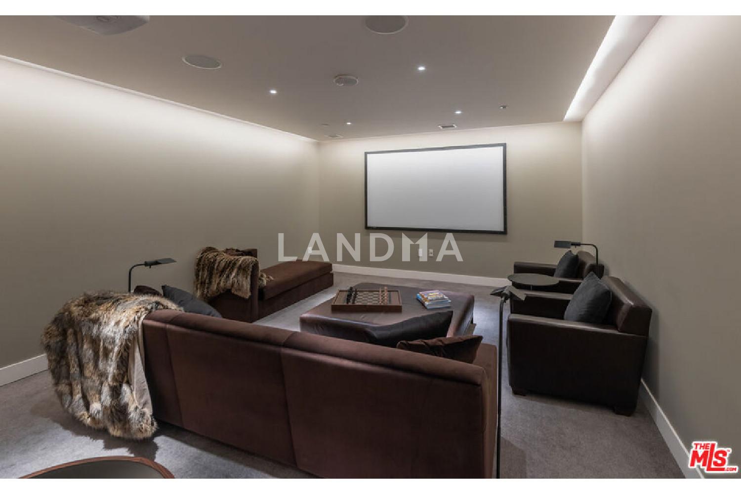 9040 Sunset Boulevard #1101 官网图片 24