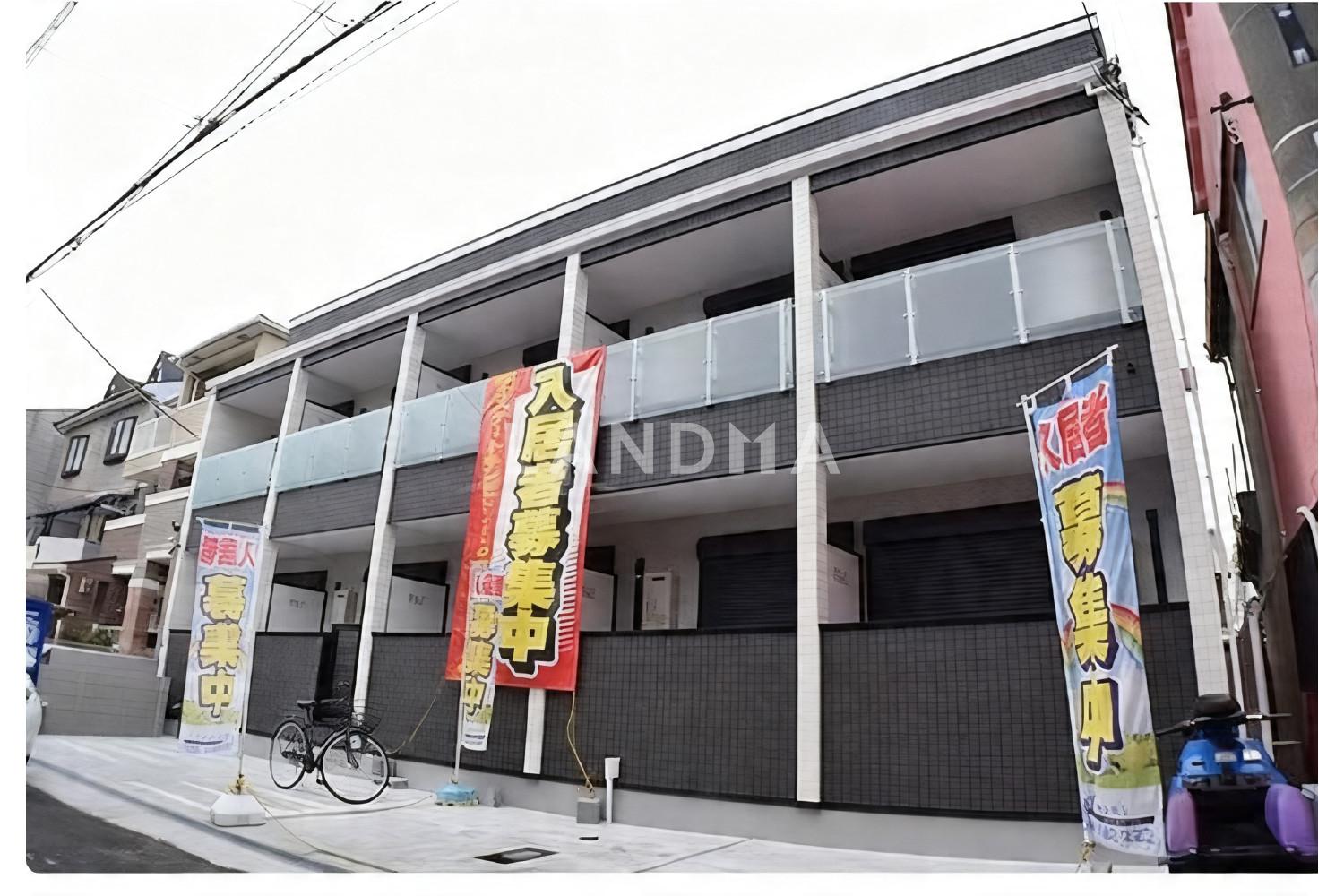 大阪府大阪市西成区聖天下1丁目8-8 一棟売りアパート 323.57㎡