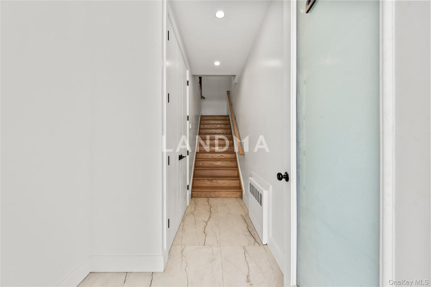 1 Manor Drive  Unit 202 官网图片 3