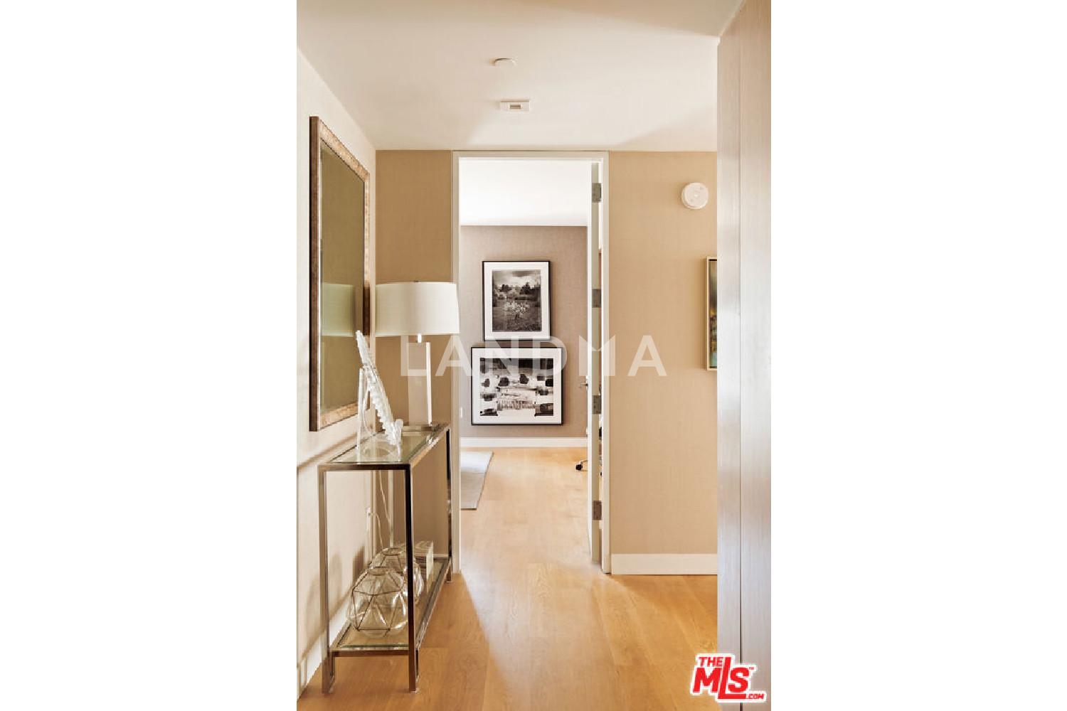 6250 Hollywood Boulevard #8M 官网图片 26