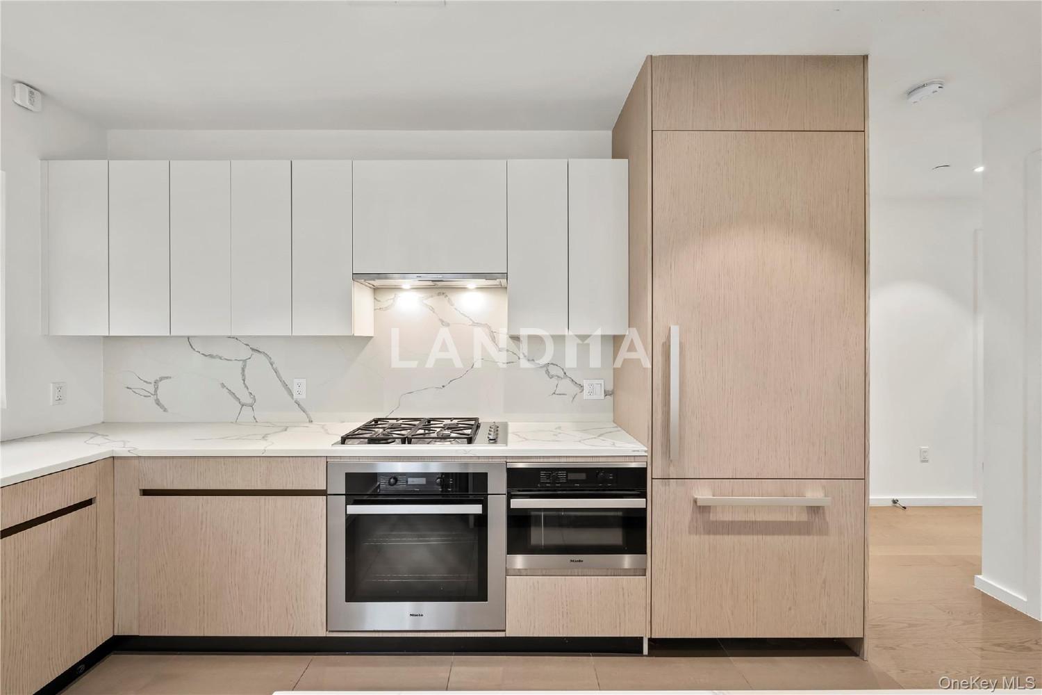 13327 39th Avenue  Unit 3H 官网图片 5