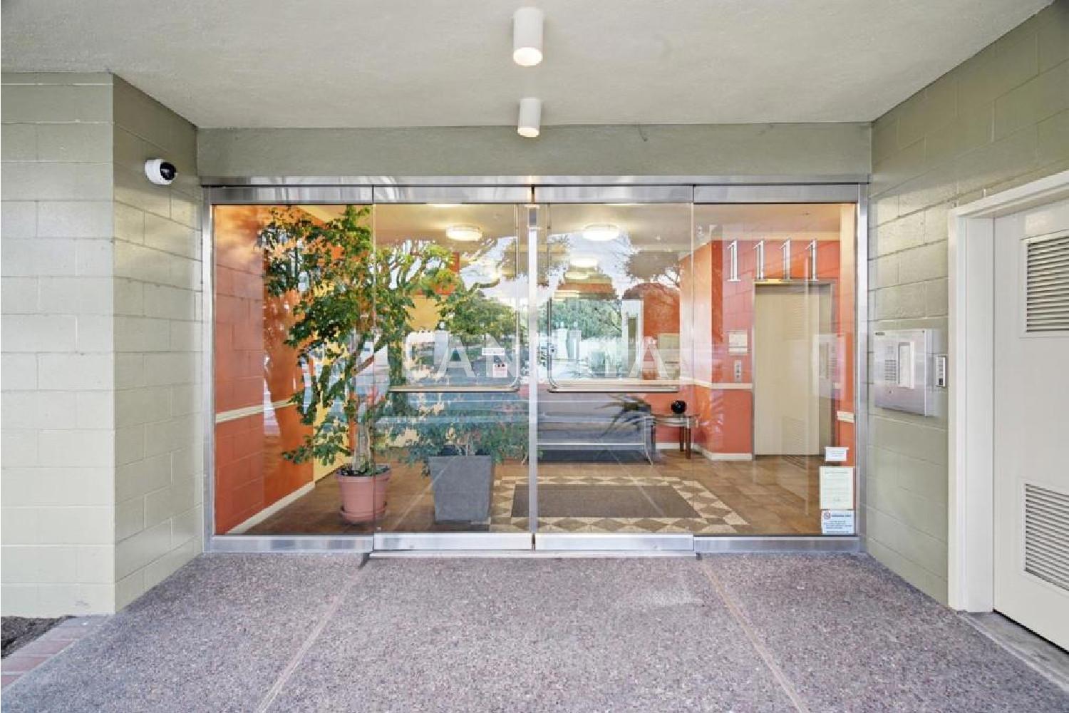1111 Bay Street #307 官网图片 3