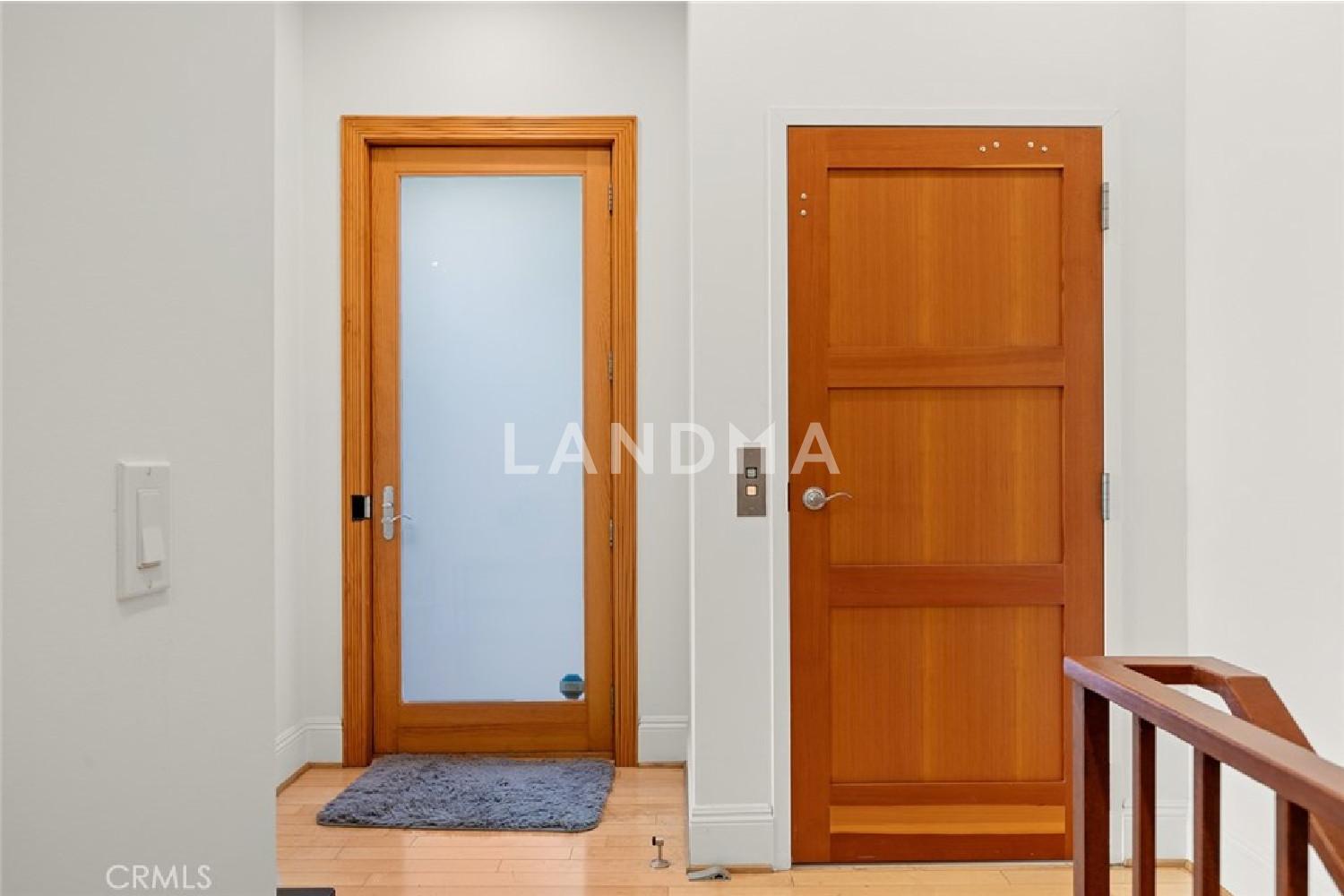 2323 S Beverly Glen Boulevard #9 官网图片 24