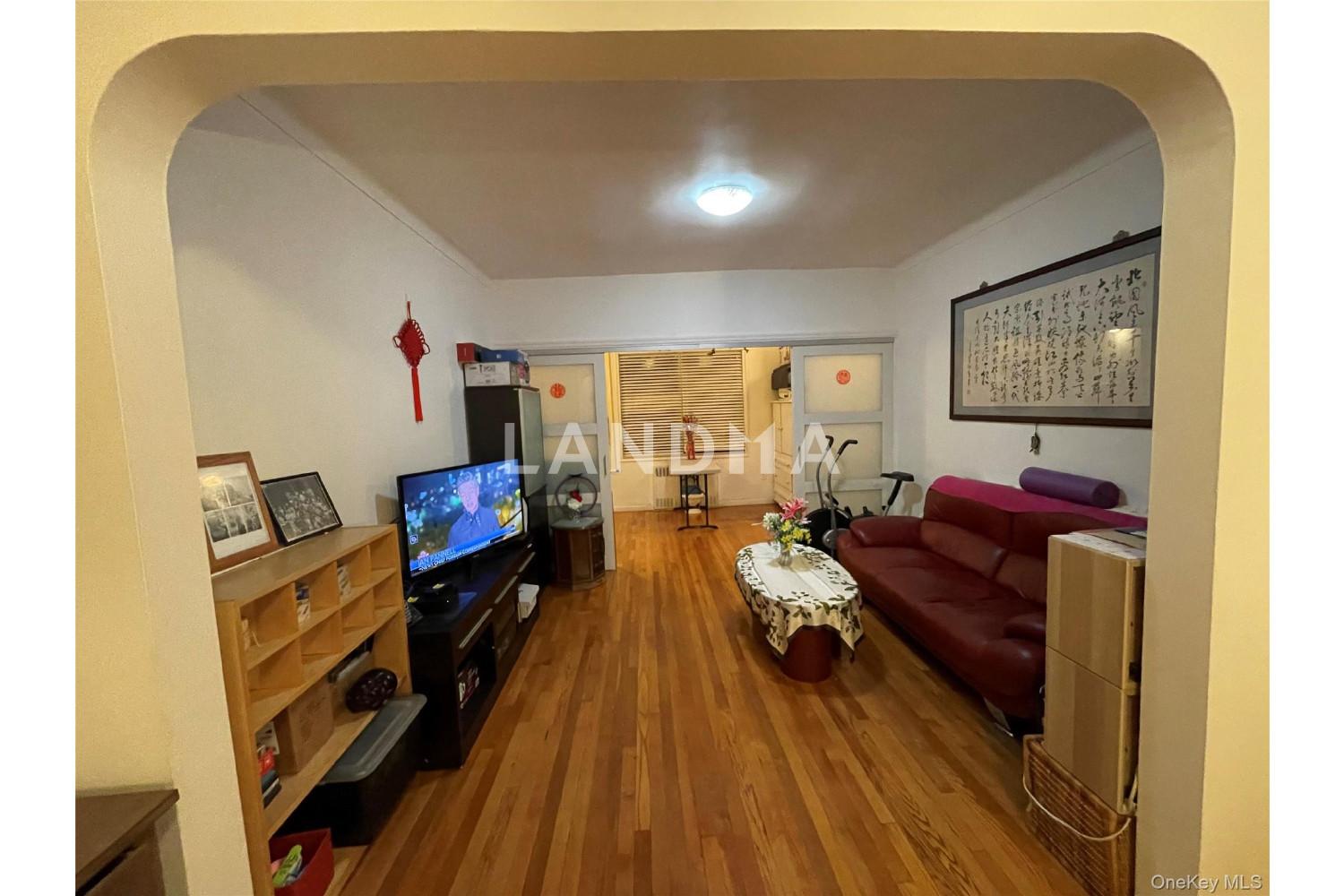 63-60 102nd Street  Unit D 7 官网图片 4