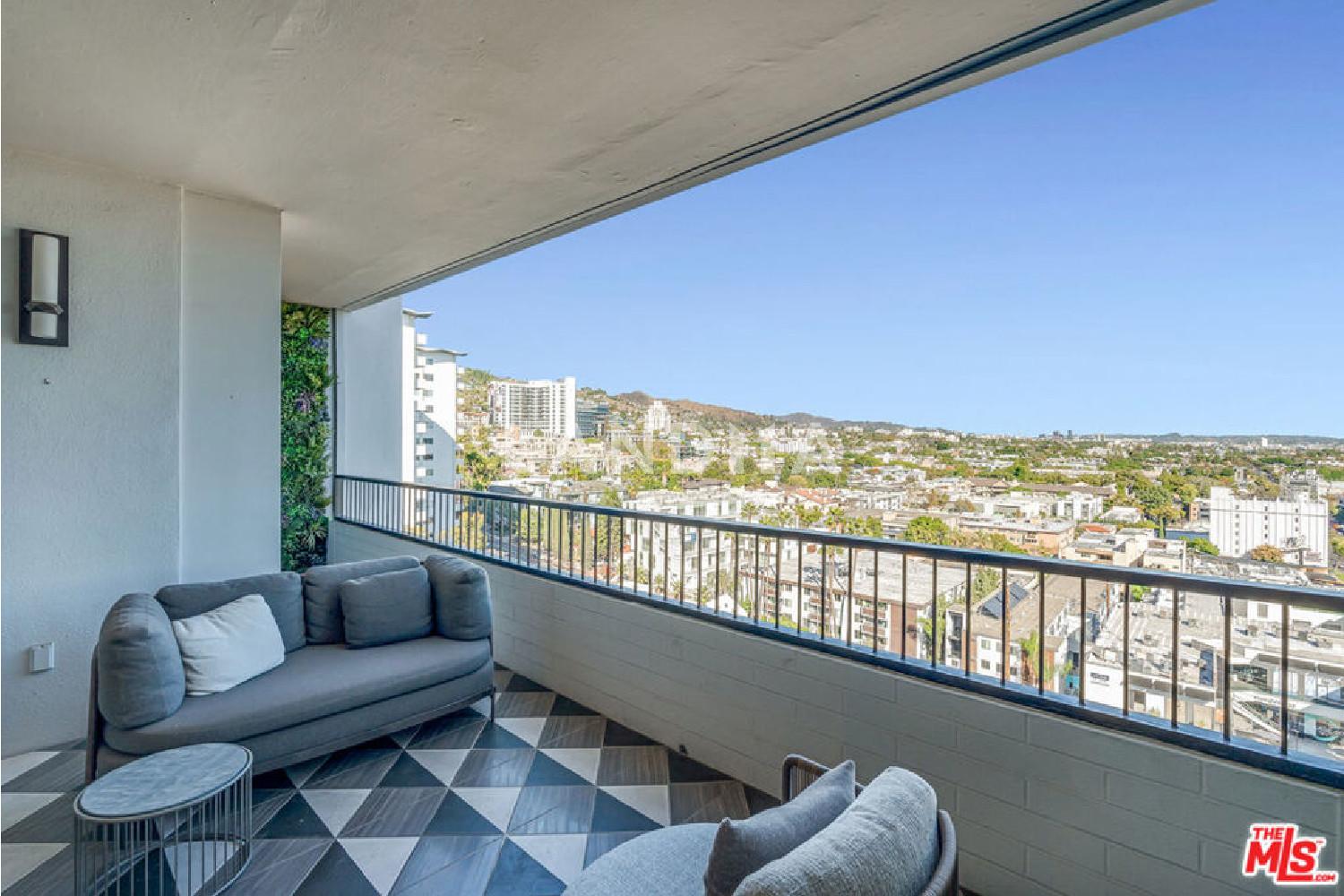 1100 Alta Loma Road #1404 官网图片 5