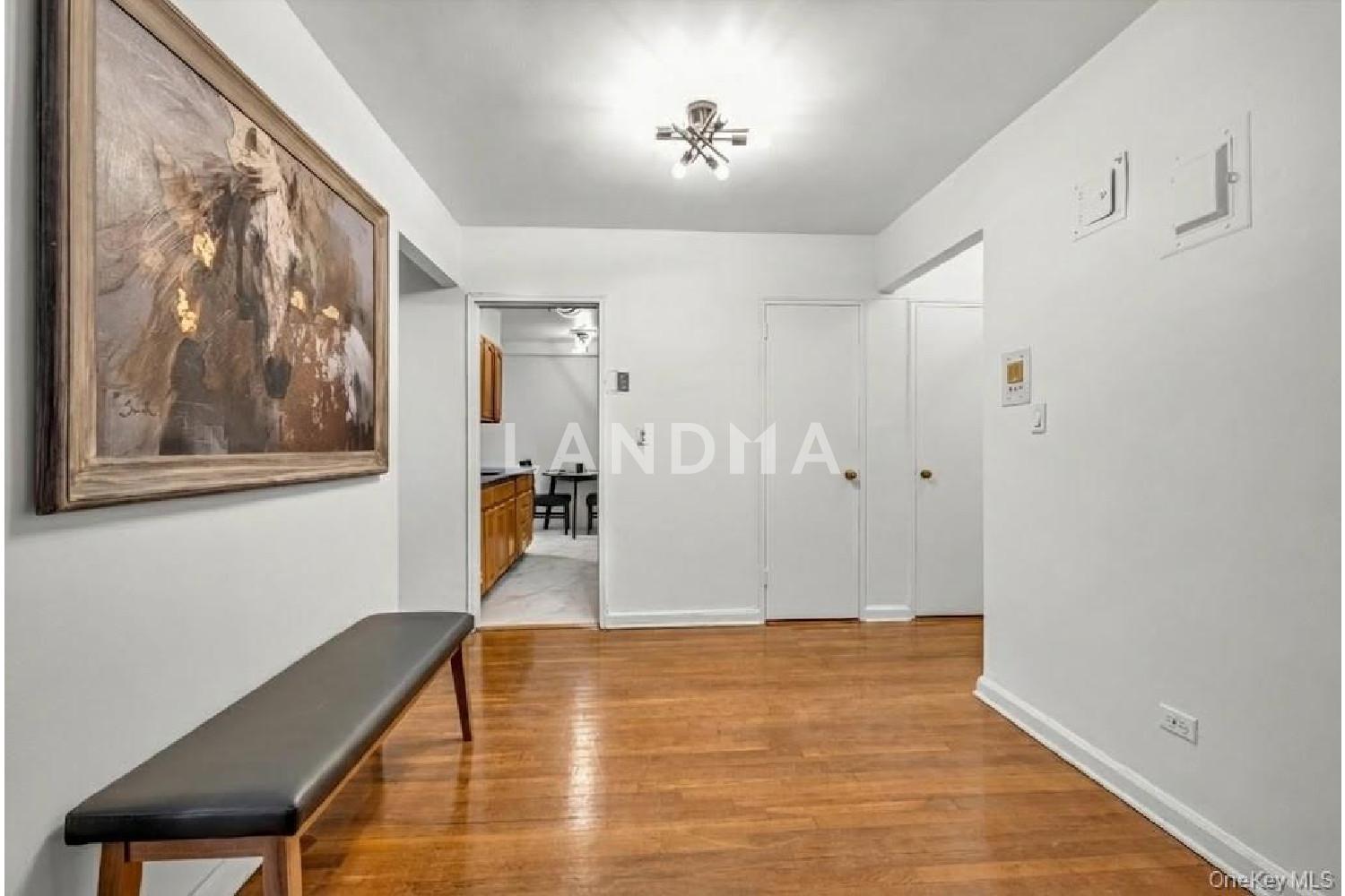 4225 80th Street  Unit 3D 官网图片 8