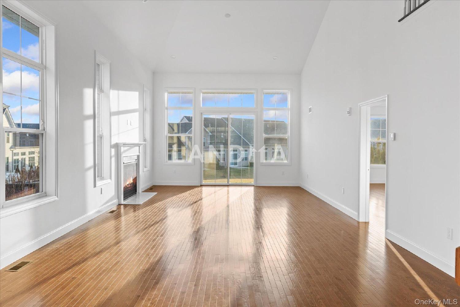 306 Silver Timber Drive 官网图片 7