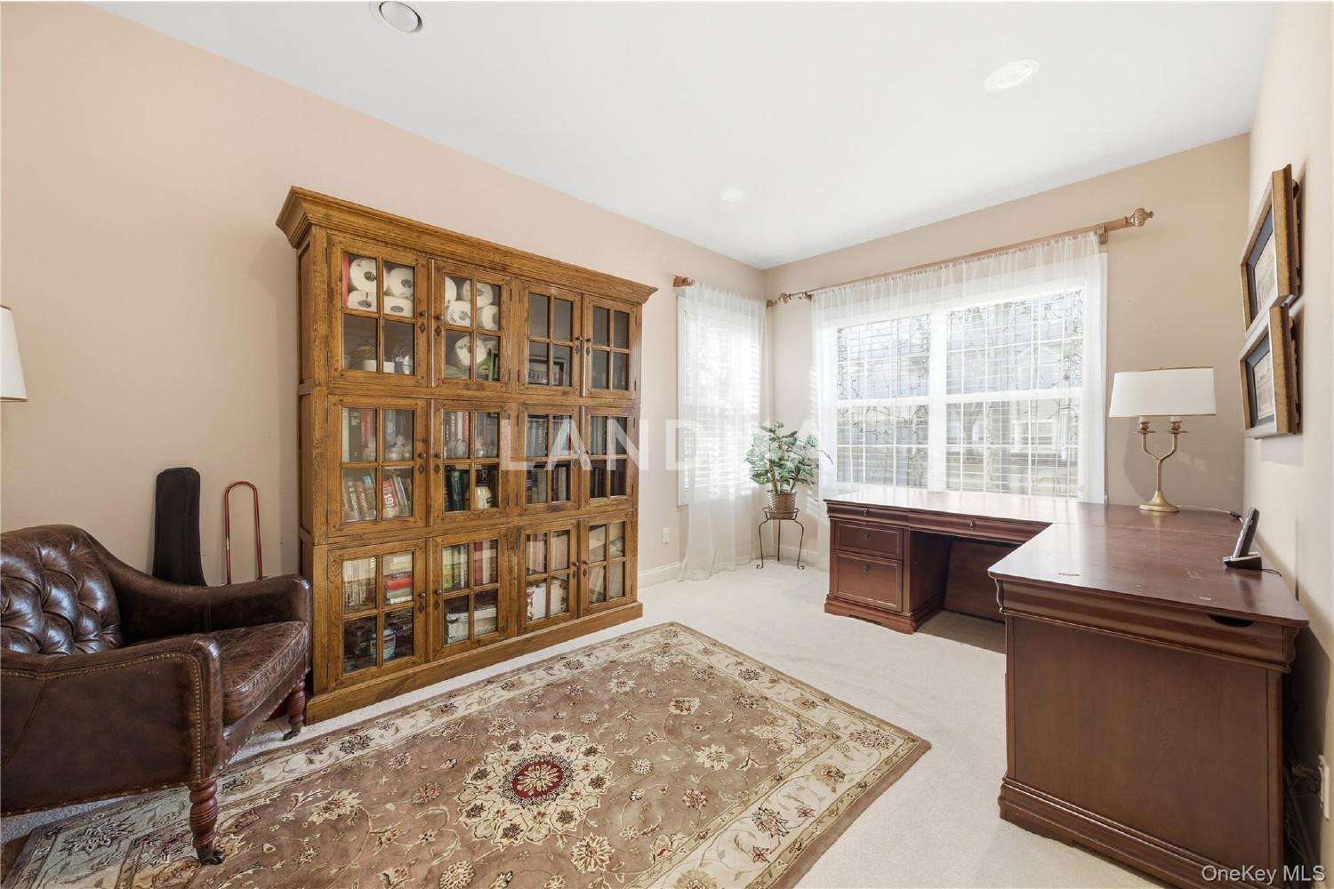307 Medea Way 官网图片 5