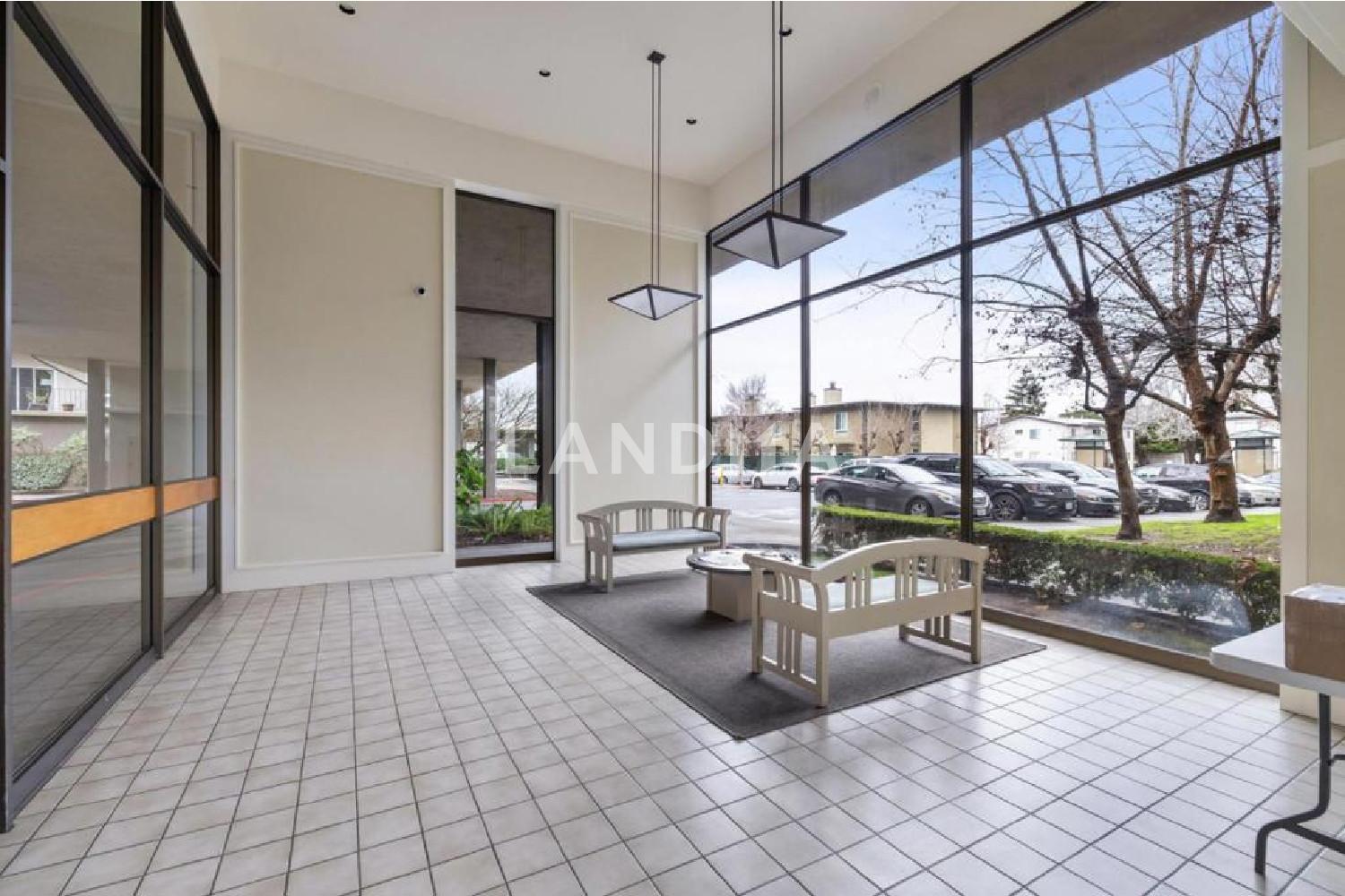 835 N Humboldt Street #203 官网图片 38