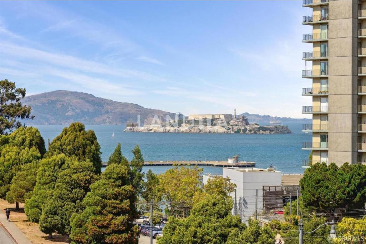 1111 Bay Street #307 官网图片 43