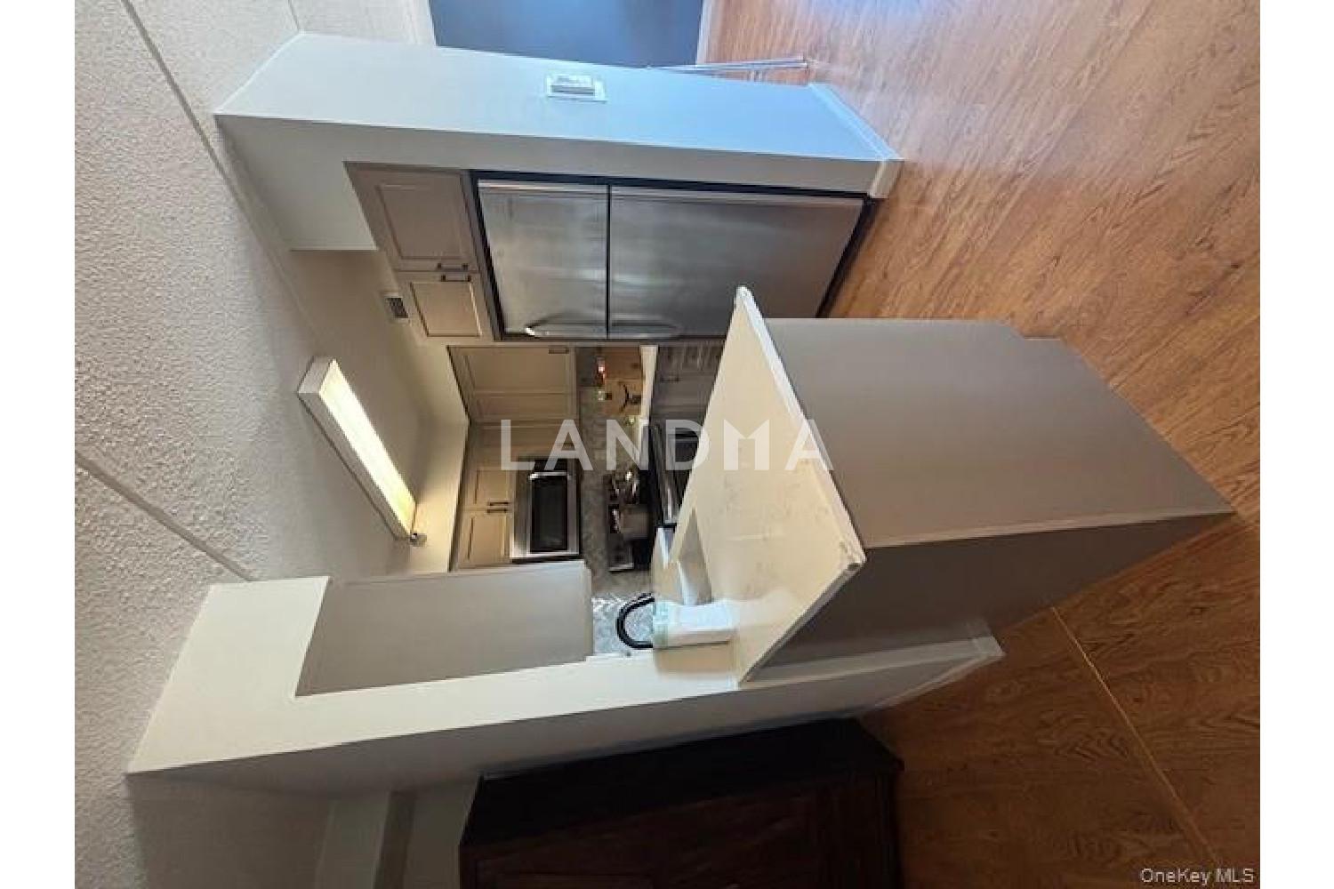 205 Mineola Boulevard  Unit 4D 官网图片 7