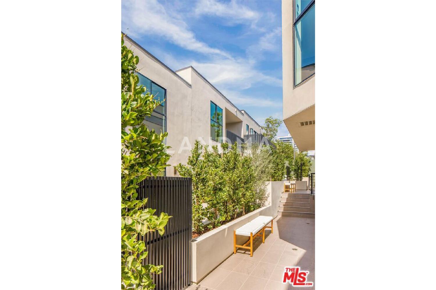 922 N West Knoll Drive 官网图片 41