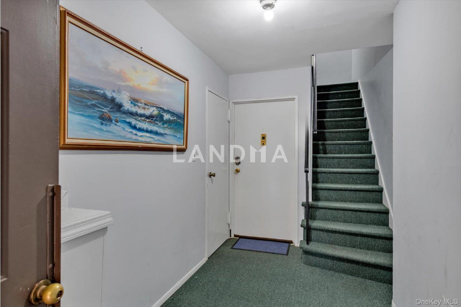 22030 64th Avenue  Unit 2Fl. 官网图片 2