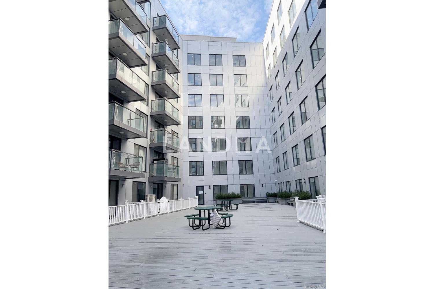 70-65 Queens Boulevard  Unit 9I 官网图片 4