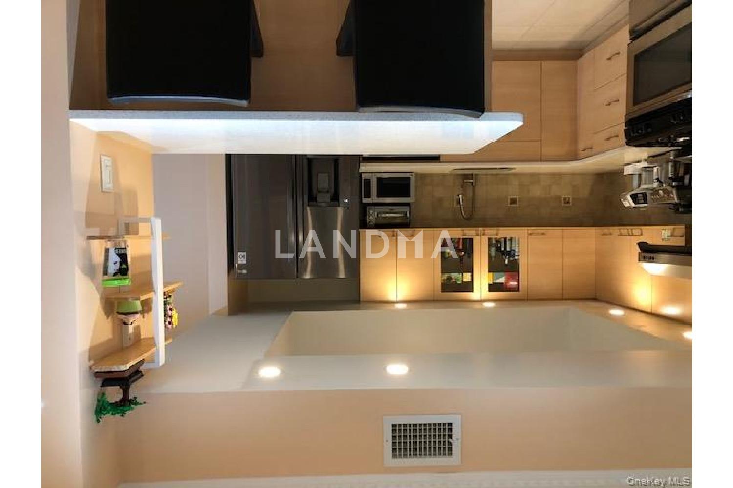 12-31 Robin Lane  Unit Triplex 官网图片 7
