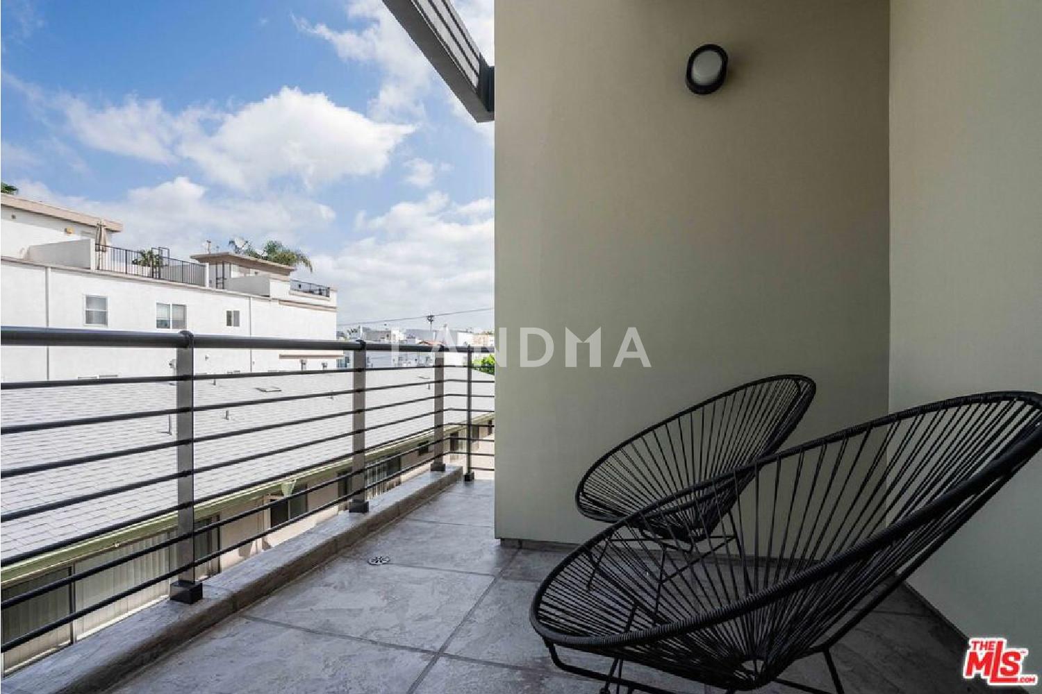 1729 S Barrington Avenue #2 官网图片 22