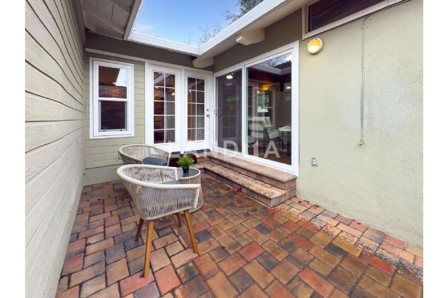 606 Millich Drive #B 官网图片 26