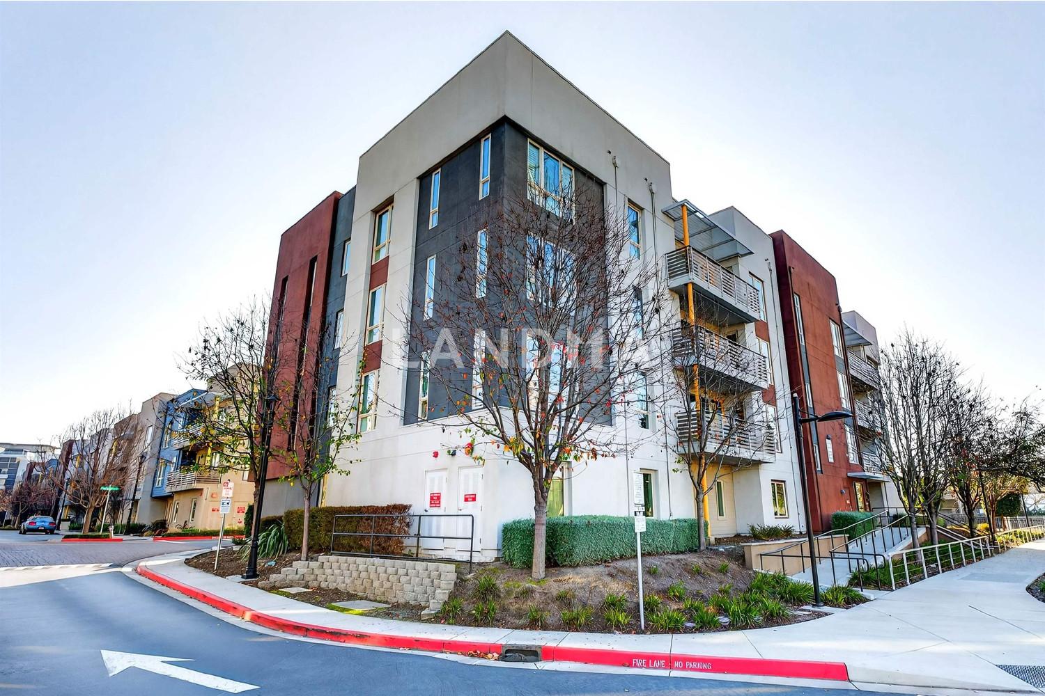 430 Montague Expy #20