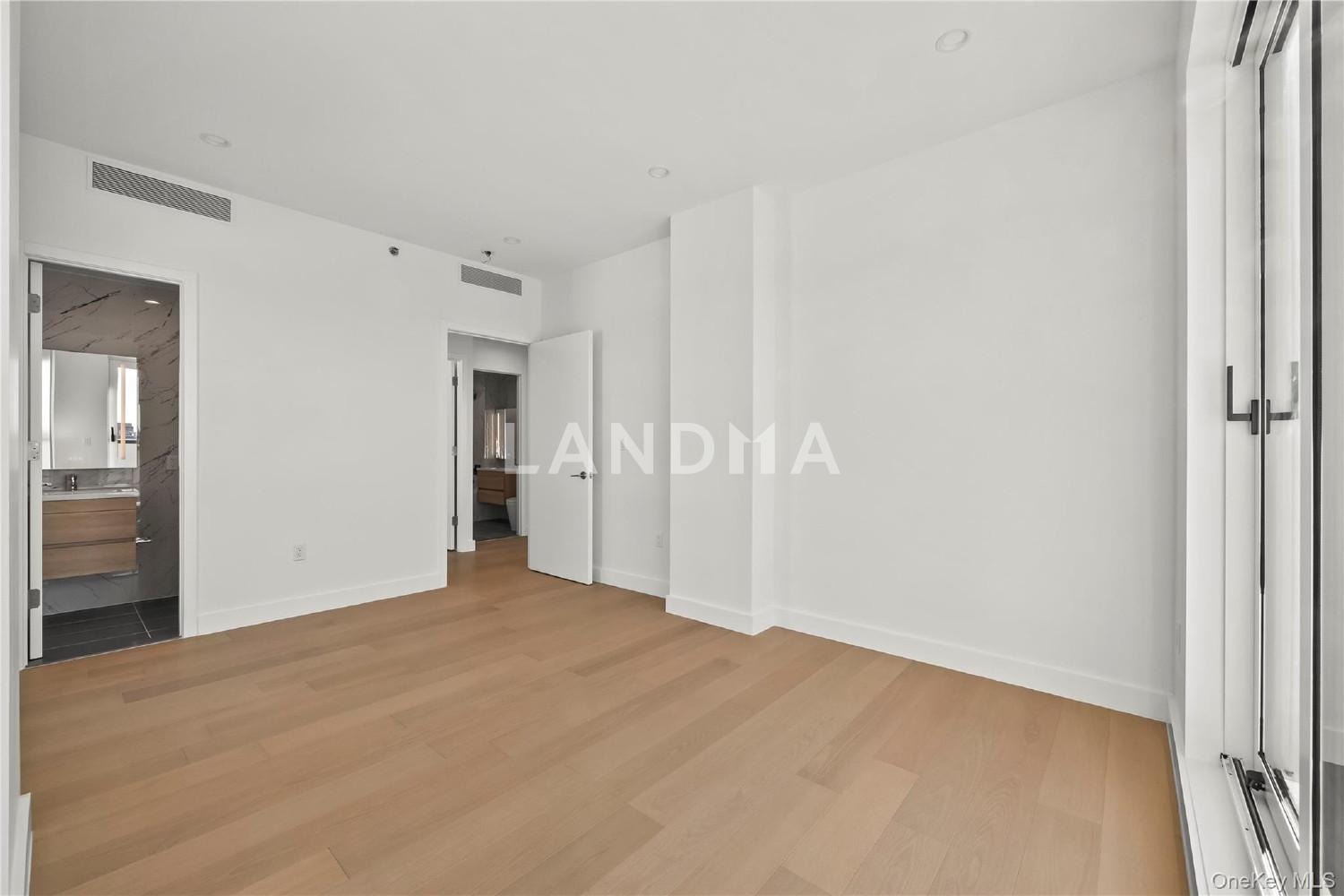 150-02 Northern Boulevard  Unit 6F 官网图片 12