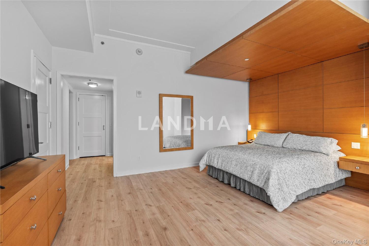 1 Renaissance Square  Unit 10H 官网图片 8