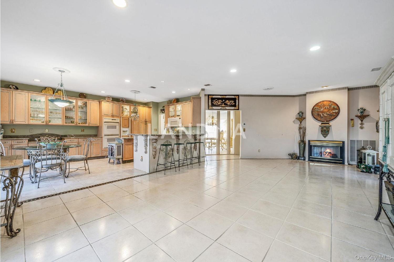 148 Country Club Drive 官网图片 17