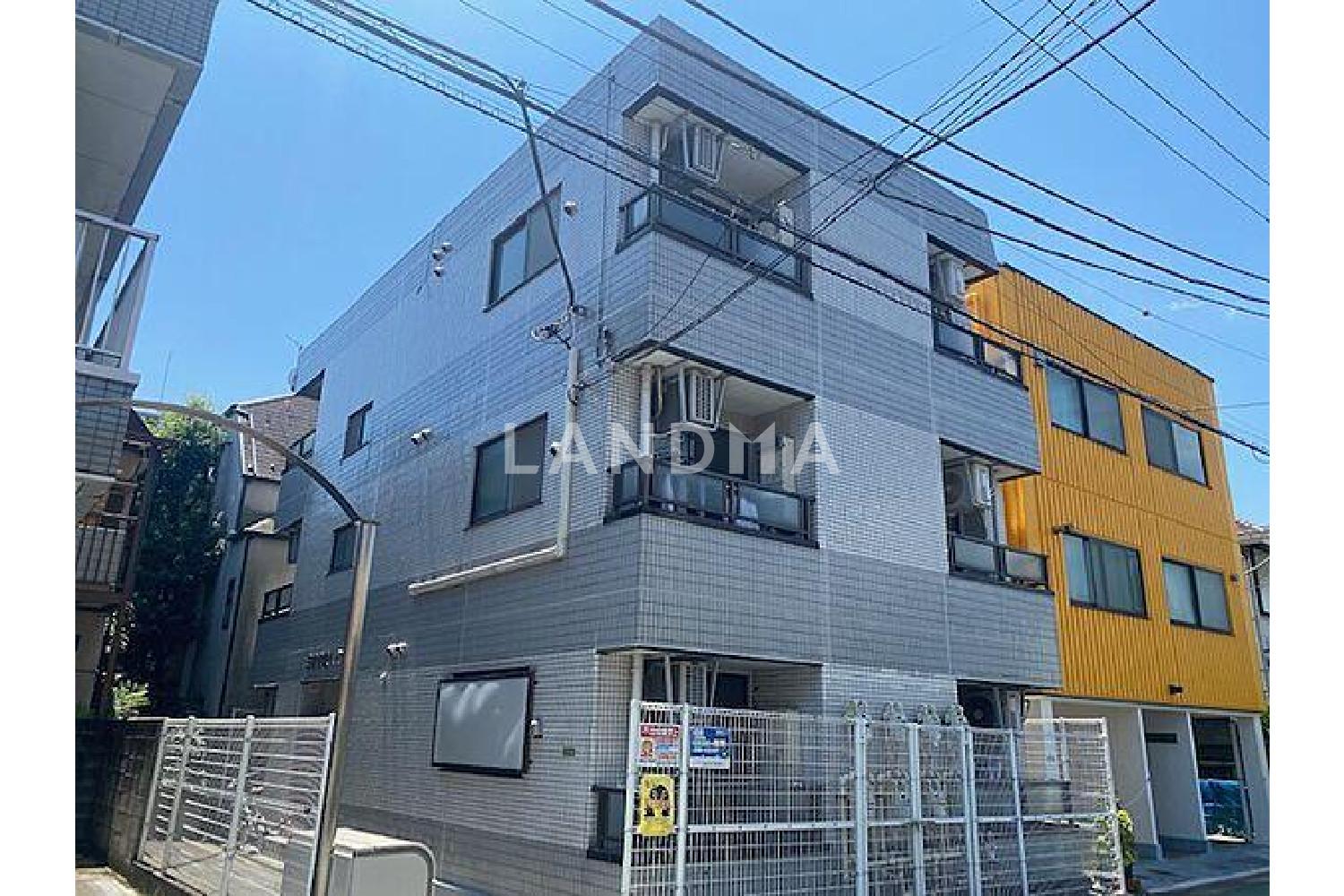 東京都世田谷区三軒茶屋1丁目 一棟売りマンション 111.96㎡
