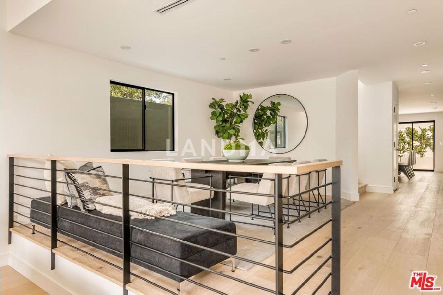 922 N West Knoll Drive 官网图片 12