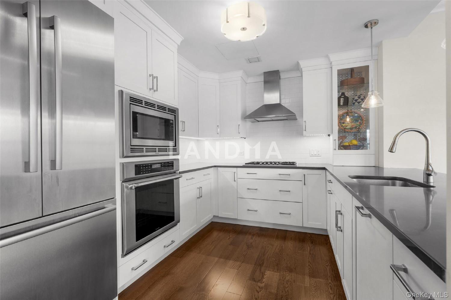 10 Byron Place  Unit 214 官网图片 5