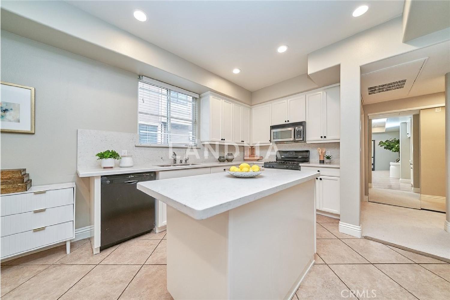 681 S Norton Avenue #107 官网图片 15