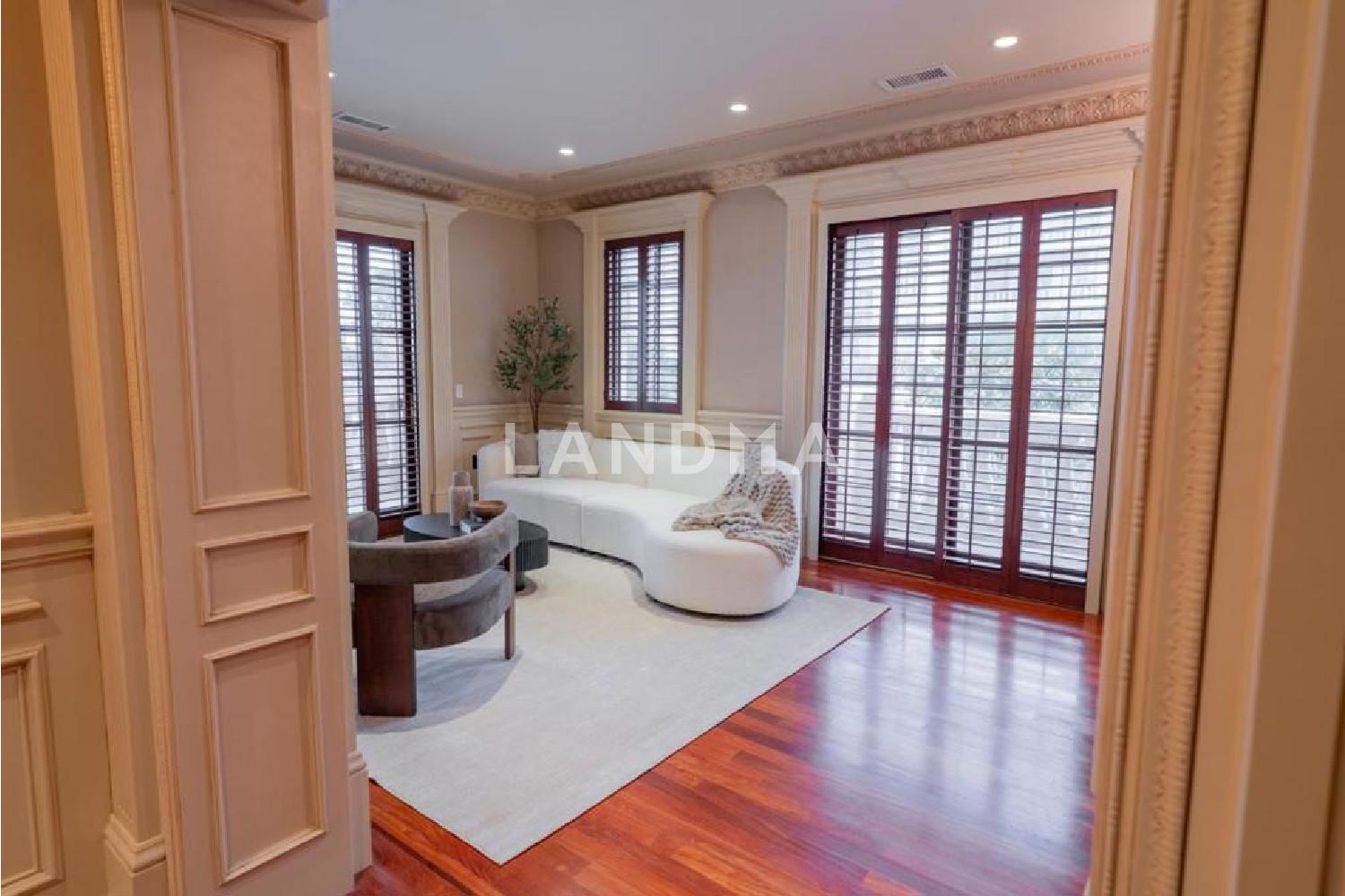 222 6th Avenue #302 官网图片 5